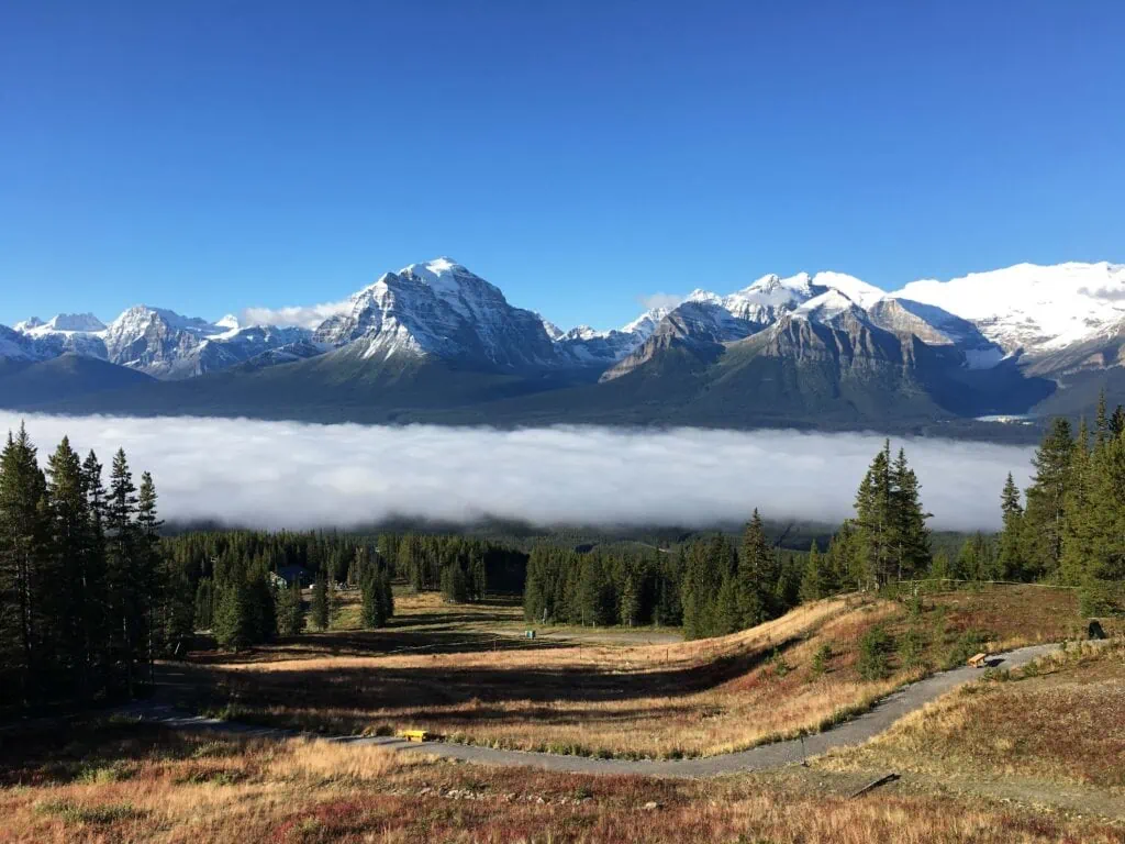 Vistas desde Whitehorn en Lake Louise Ski Resort & Summer Gondola