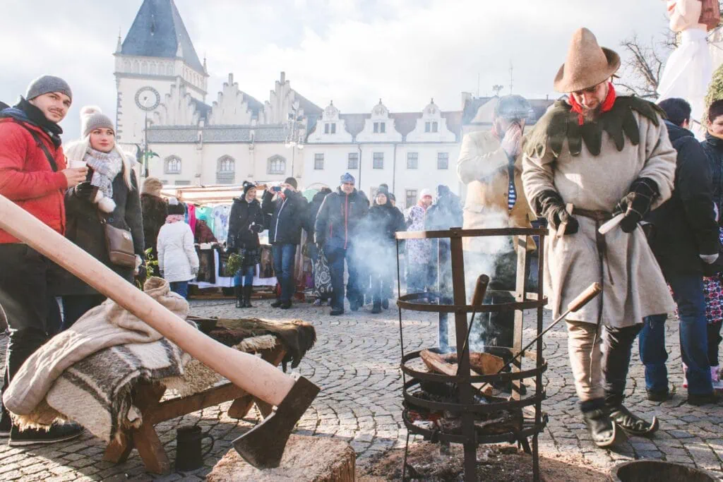 Co vidět v Táboře: 19 tipů na nejkrásnější místa a výlety v okolí 6 Husitské vánoční trhy v Táboře