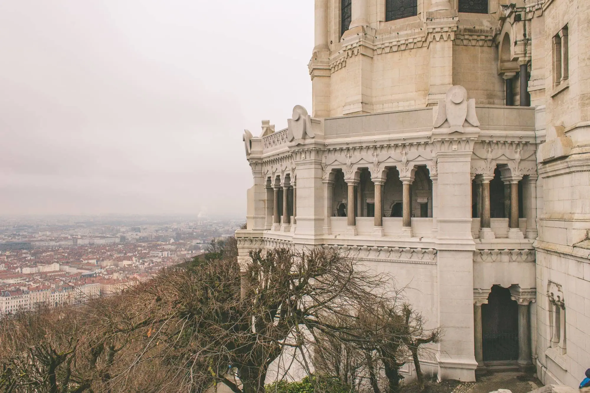 Lione, Francia: 14 consigli su cosa vedere e fare nel 2026 2 Scorcio del centro storico di Lione in Francia