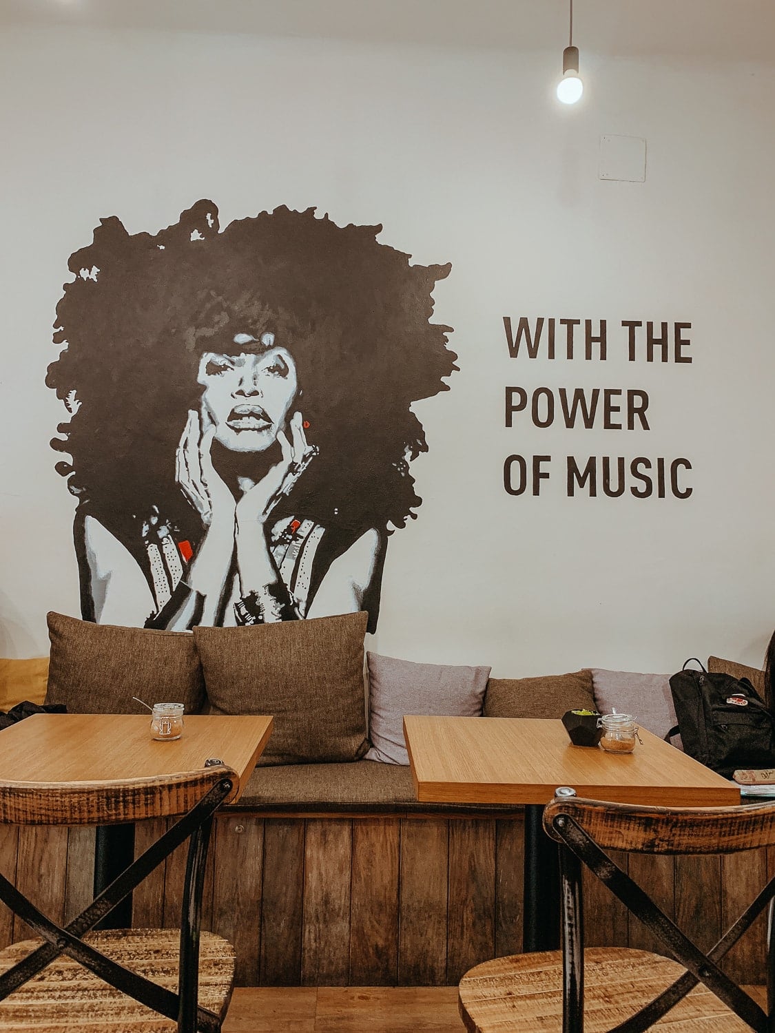 Vinyl Wood Cafe
