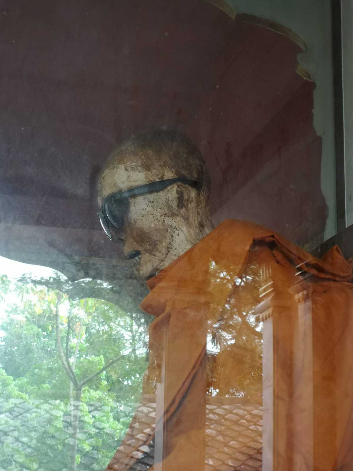 Mumifikovaný mních na Koh Samui