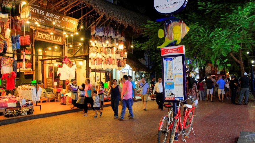 5th Avenue v Playa del Carmen