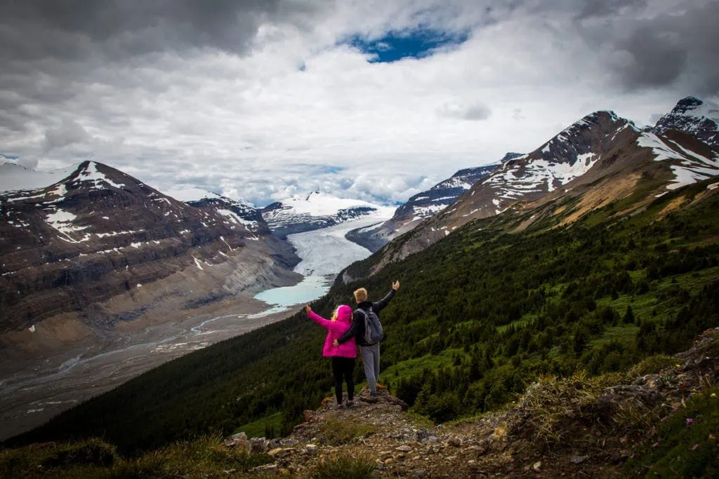 View from Parker Ridge of the Saskatchewan Glacier