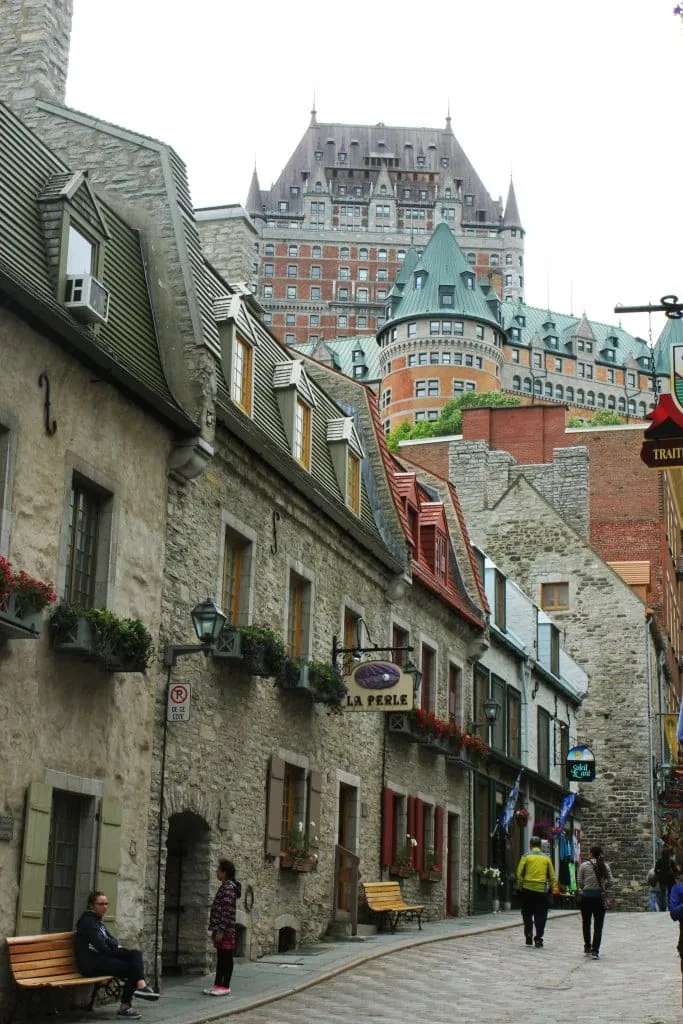 Kanada legszebb helyei: 12 tipp, mit láss és élj át 2026 12 Québec történelmi városa a Château Frontenac hotellel