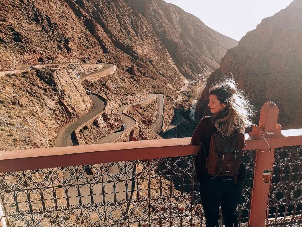 Soutěska Dades, výhled z restaurace Timzzillite Chez Mohamed