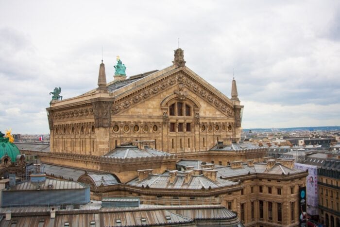 Galeria Lafayette jest warta zobaczenia w Paryżu