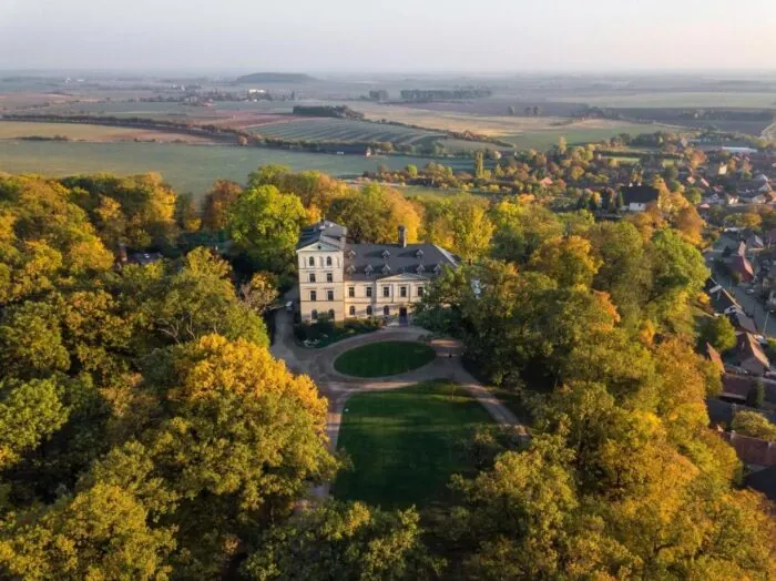 28 wskazówek dotyczących najlepszych hoteli wellness i pobytów wellness dla dwojga w Czechach 20 Pobyt wellness w Chateau Mcely