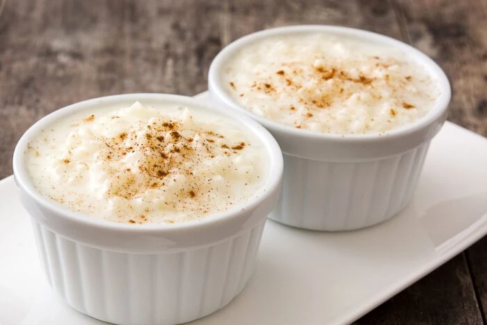 Arroz con Leche – španělský dezert, který je variaci na rýžovou kaši nebo rýžový nákyp