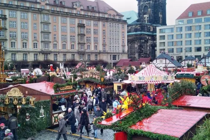 Neumarkt – less commercial Advent markets in Dresden