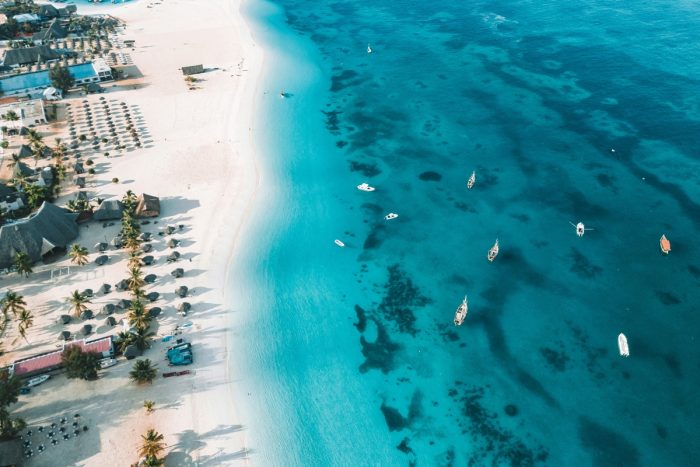 kam na dovolenou k moři v prosinci -Zanzibar