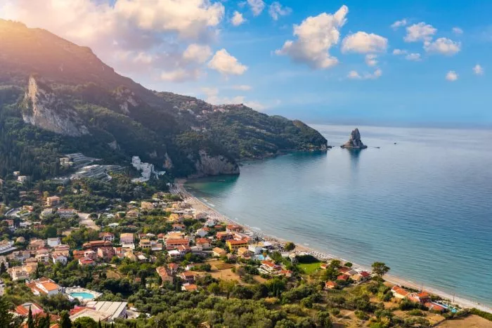 Agios Gordios patří mezi nejkrásnější pláže na Korfu