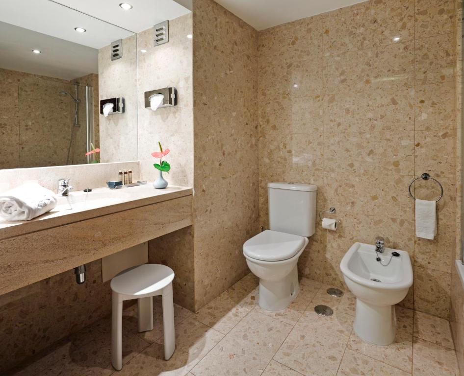 Albufeira, Portugalsko: pláže a tipy, co vidět 18 Algarve Casino Hotel - Best Hotels in Portimao