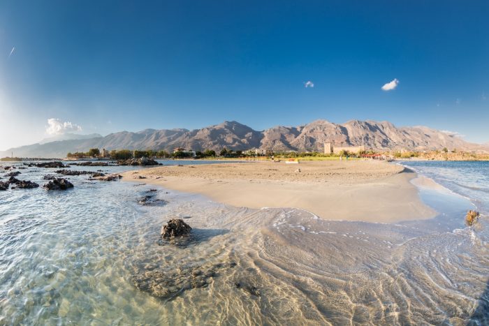 Nejkrásnější pláže na Krétě: Frangokastello