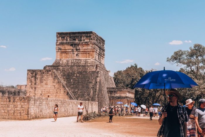 Zachovalé ruiny v Chichén Itzá
