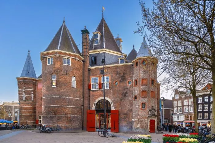 Puerta Waag