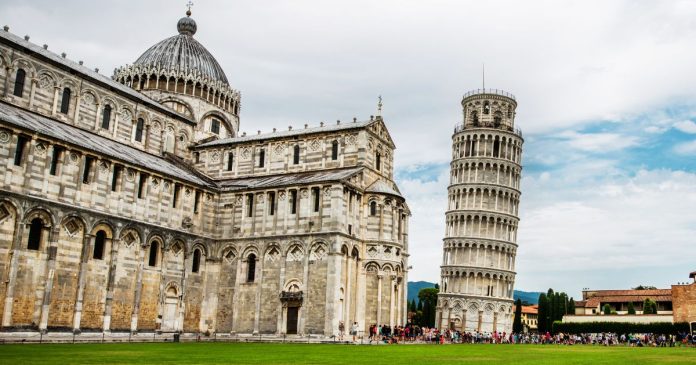 Šikmá věž v Pise