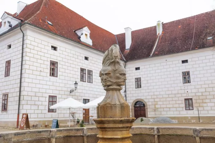 Co vidět v Třeboni? Zámek Třeboň