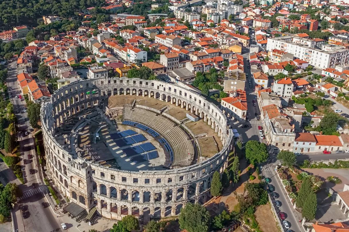 Pula