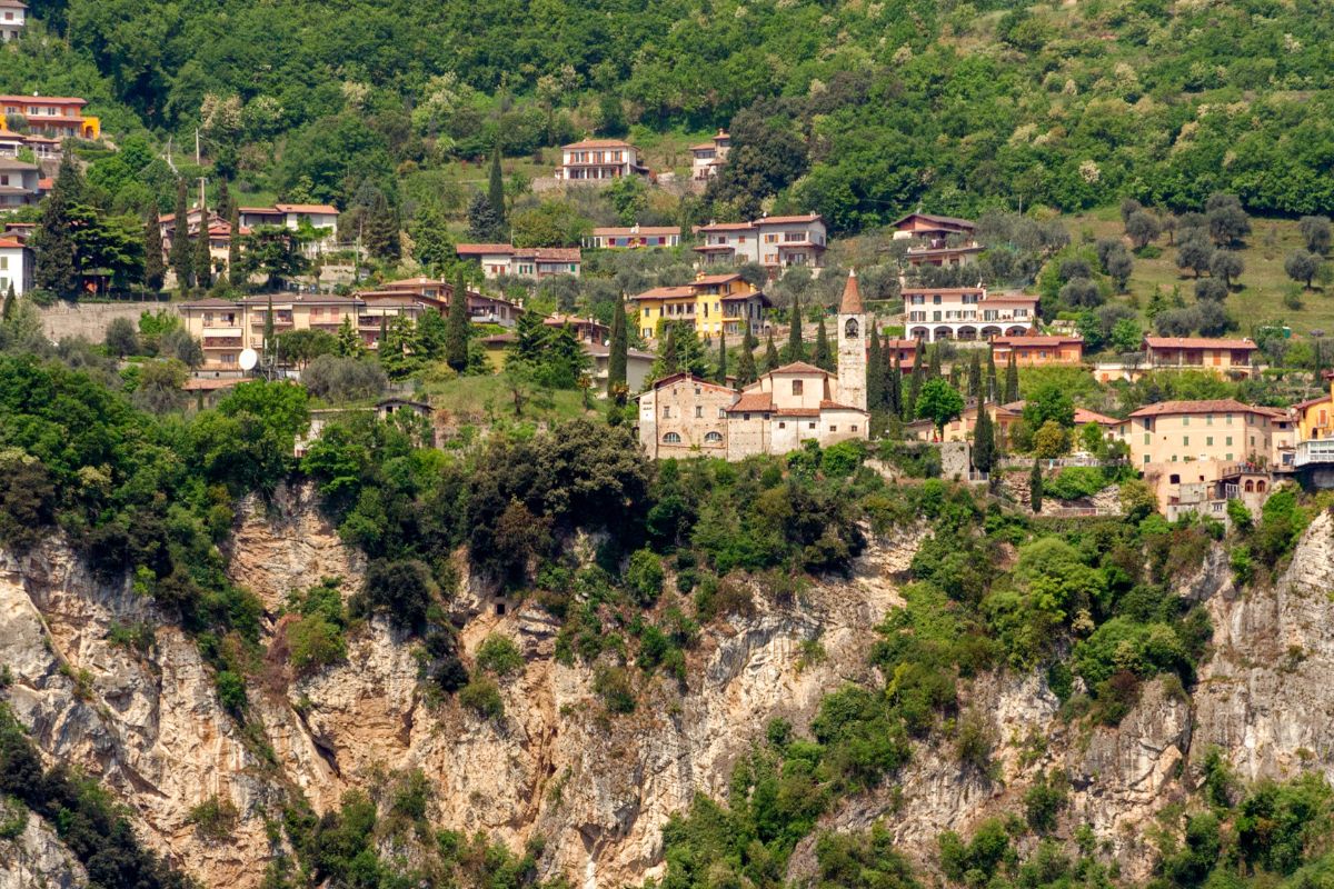 Pieve di Tremosine