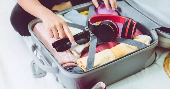 Jak se zabalit do příručního zavazadla: 20 tipů