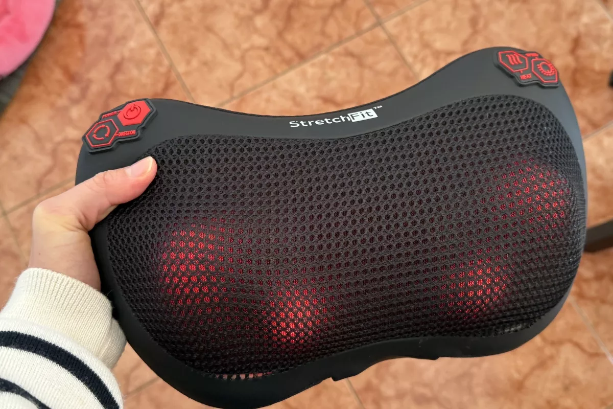 FlexPillow™: recenze masážního polštáře po půl roce používání 1 recenze masážního polštáře po půl roce používání