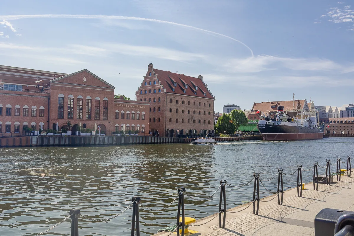 Nábřeží řeky Motlawy