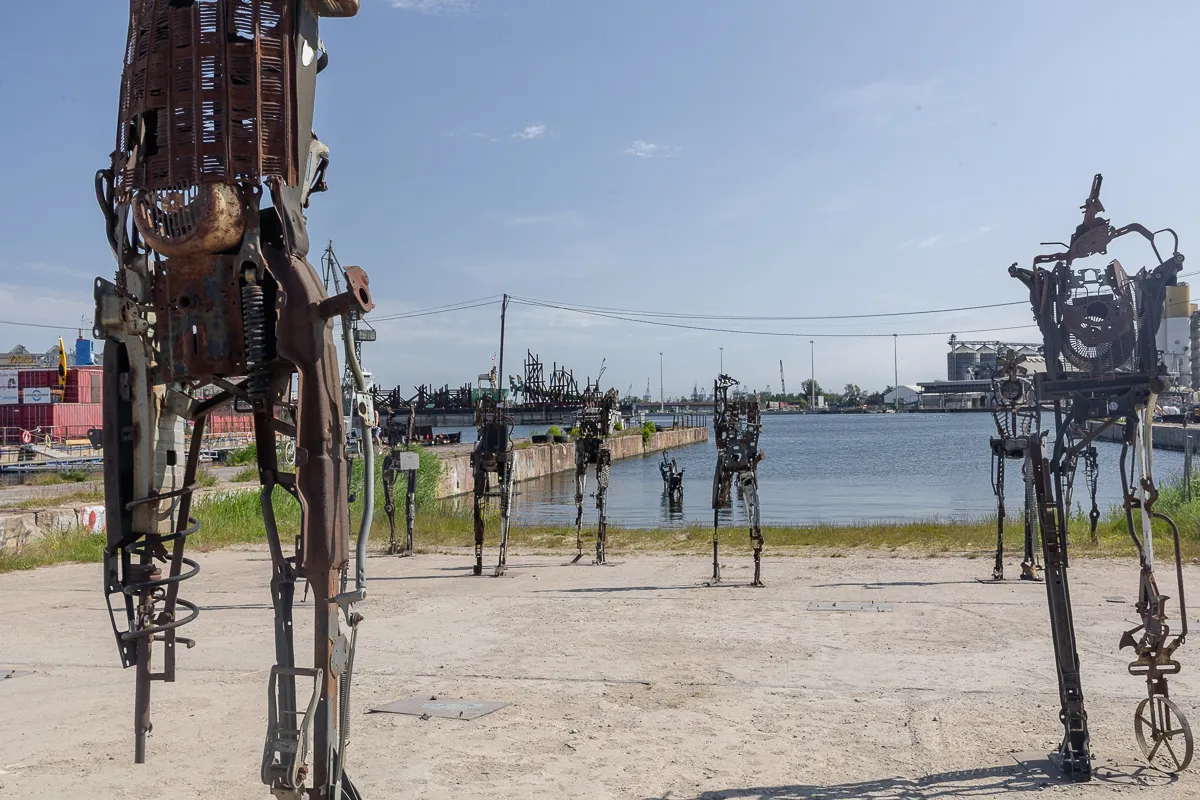 Industriální část Gdaňsku, kde se dá parkovat s obytňákem