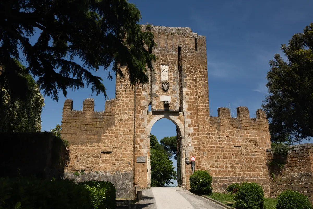 Interior de la catedral de Orvieto con sus frescos