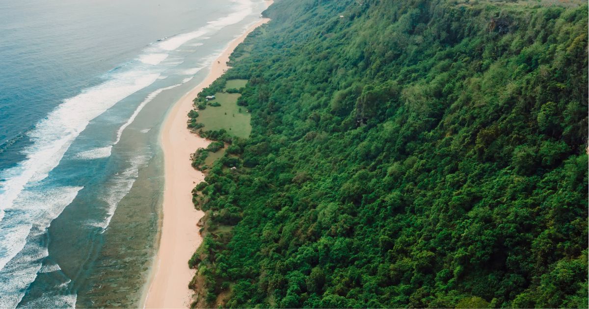 Nyang Nyang Beach
