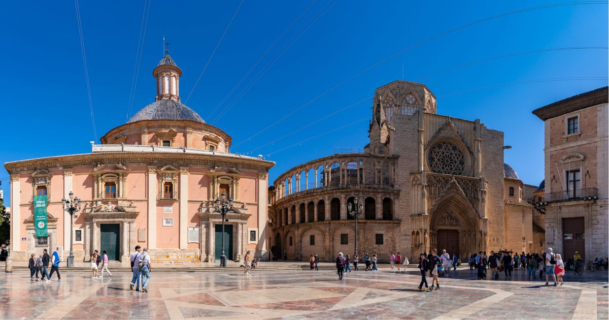 Plaza de la Virgen