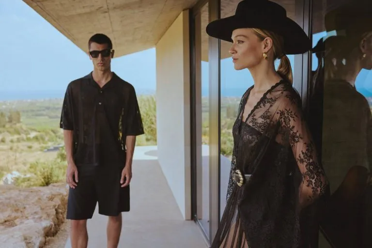 Transparentnost v módě: průsvitné látky jako nutnost na Baltic Fashion Week