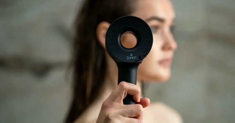 Vlasy jako ze salonu: proč hraje kvalita vody větší roli, než si myslíme