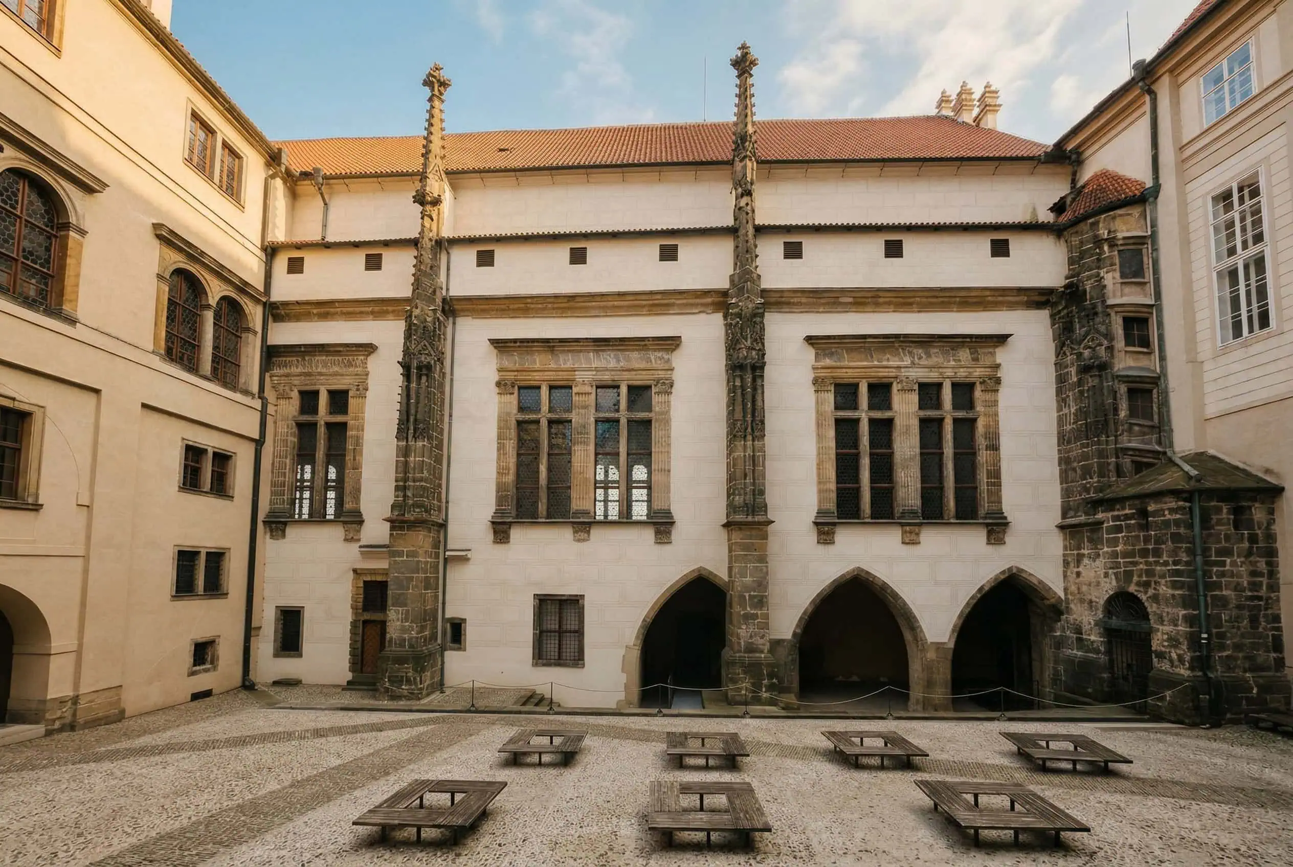 Ancien Palais Royal au Château de Prague