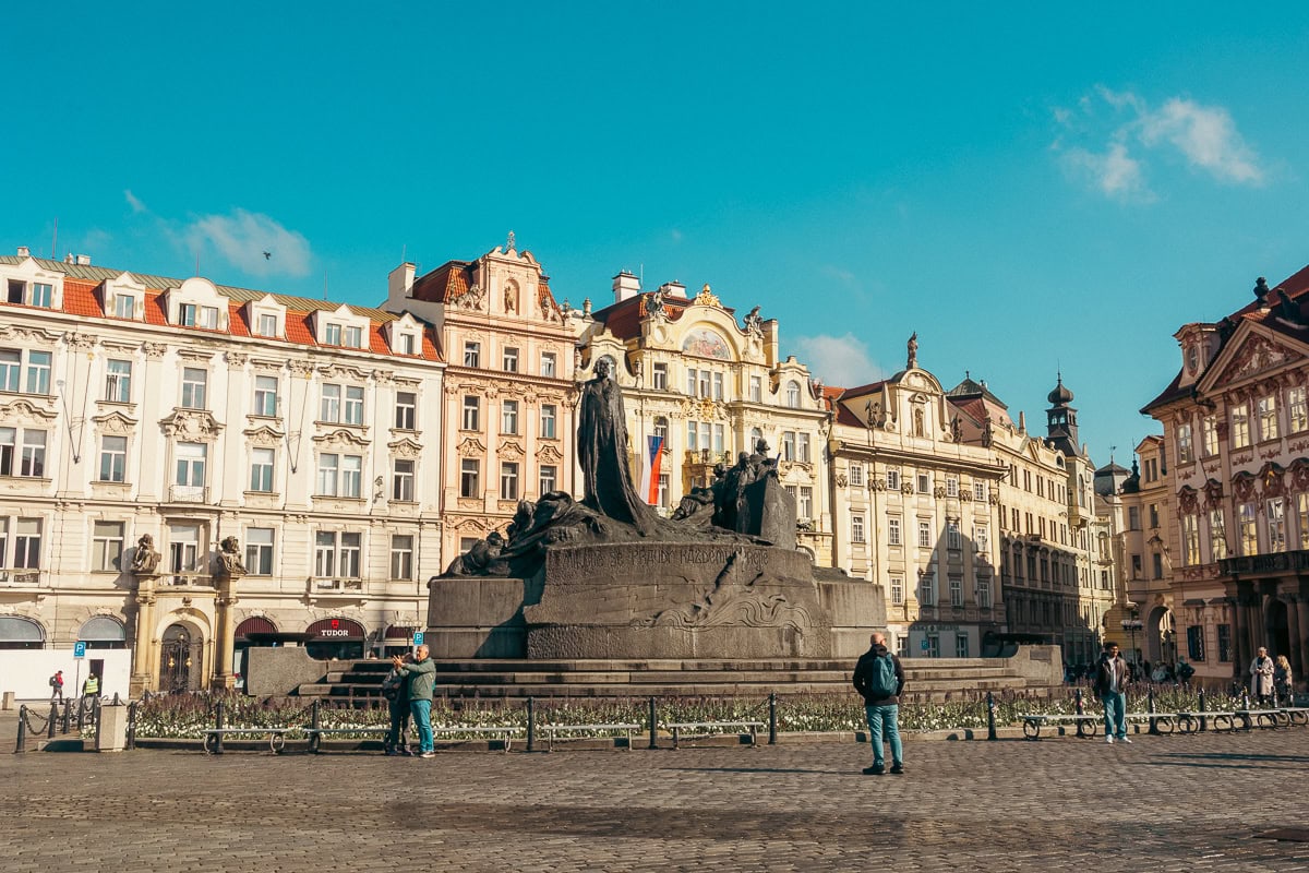 Gamla stadens torg och astronomiska klockan: Vad du ska se i hjärtat av Prag 8 Gamla stadens torg i Prag