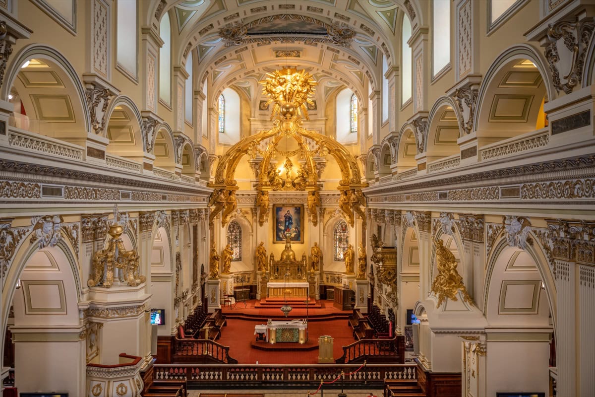 Québec, Kanada: 15 tips på saker att se och göra 10 Förgylld barockinteriör i basilikan Notre-Dame de Québec