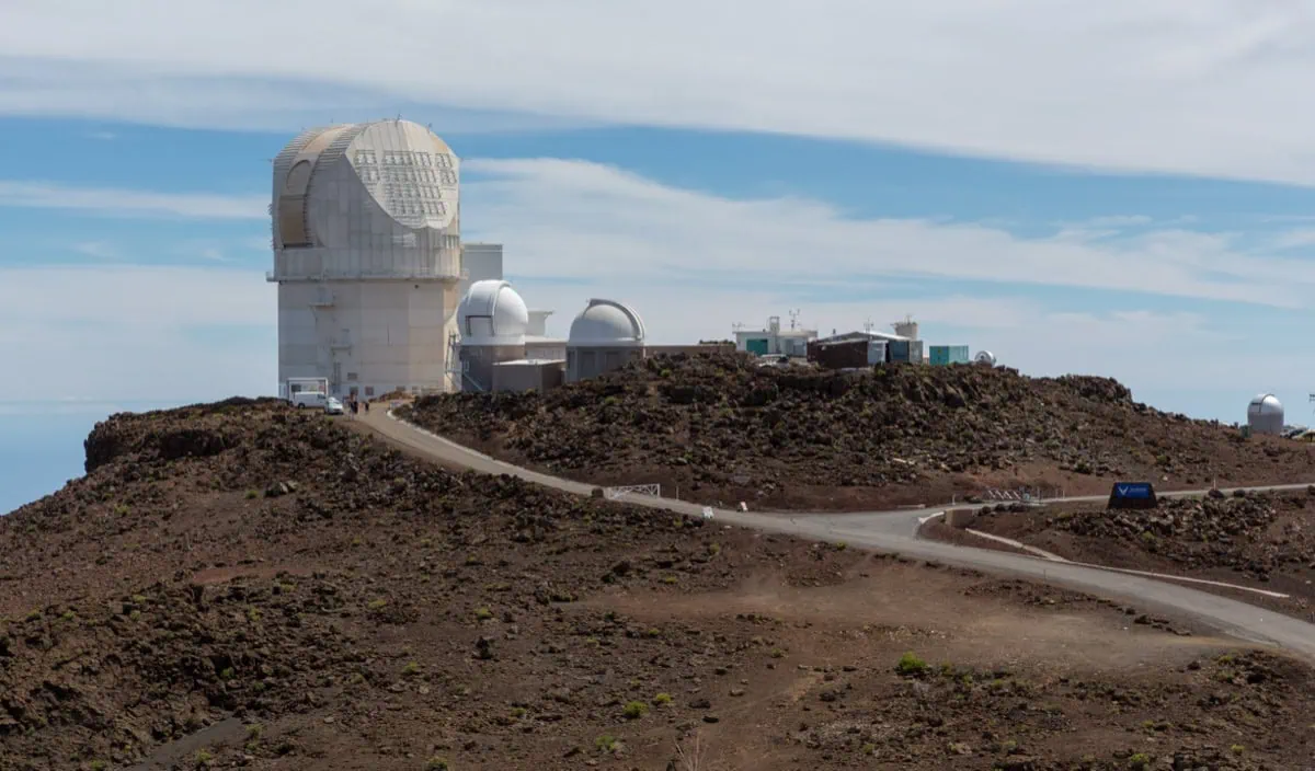 Hvezdarna na vrcholu Haleakaly, raj pro pozorovani hvezd