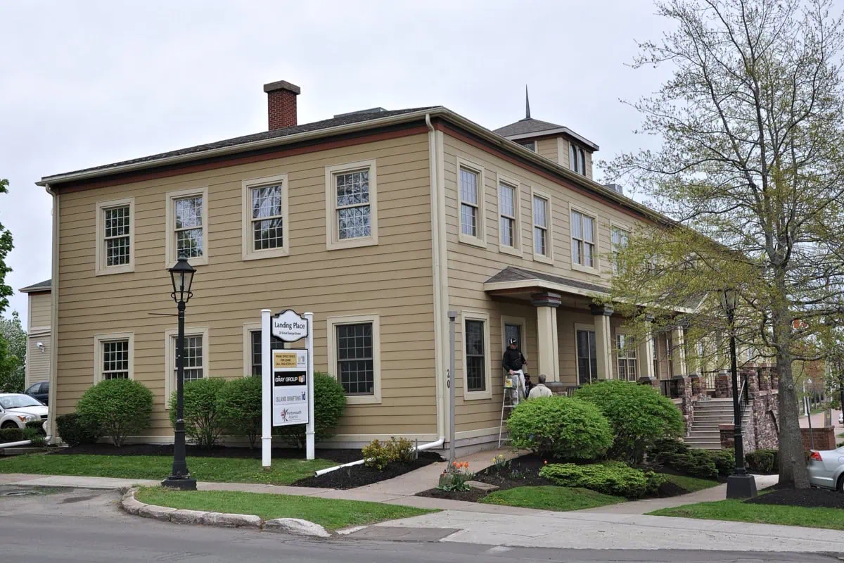 Historická budova na Great George Street v Charlottetownu