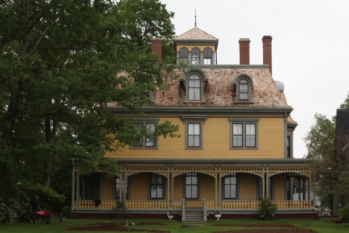 Viktoriánská vila Beaconsfield Historic House v Charlottetownu