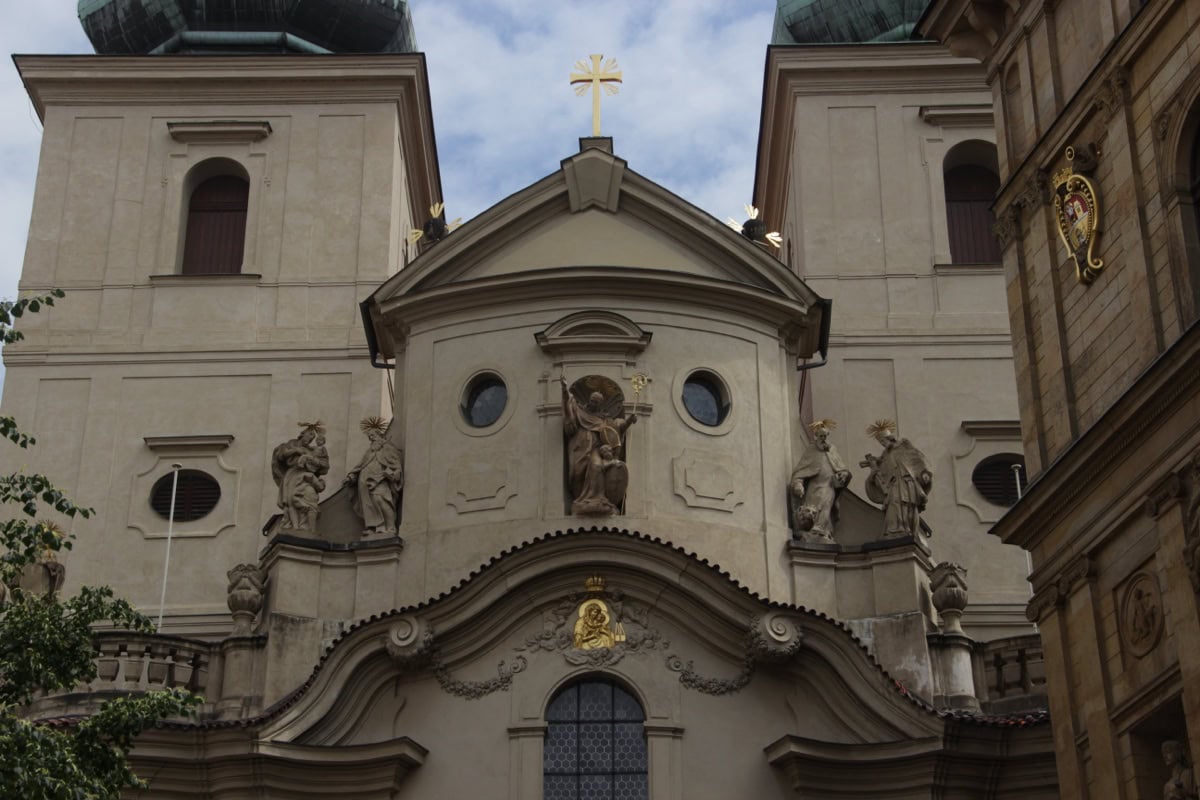 Églises et synagogues de Prague : les 15 plus beaux édifices sacrés 4 Église baroque Saint-Gall dans la Vieille-Ville de Prague