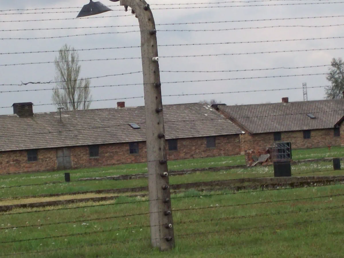 Auschwitz-Birkenau (Osvětim): 21 věcí, které byste měli vědět před návštěvou 1 Cihlove baraky v puvodnim koncentracnim tabore Auschwitz I
