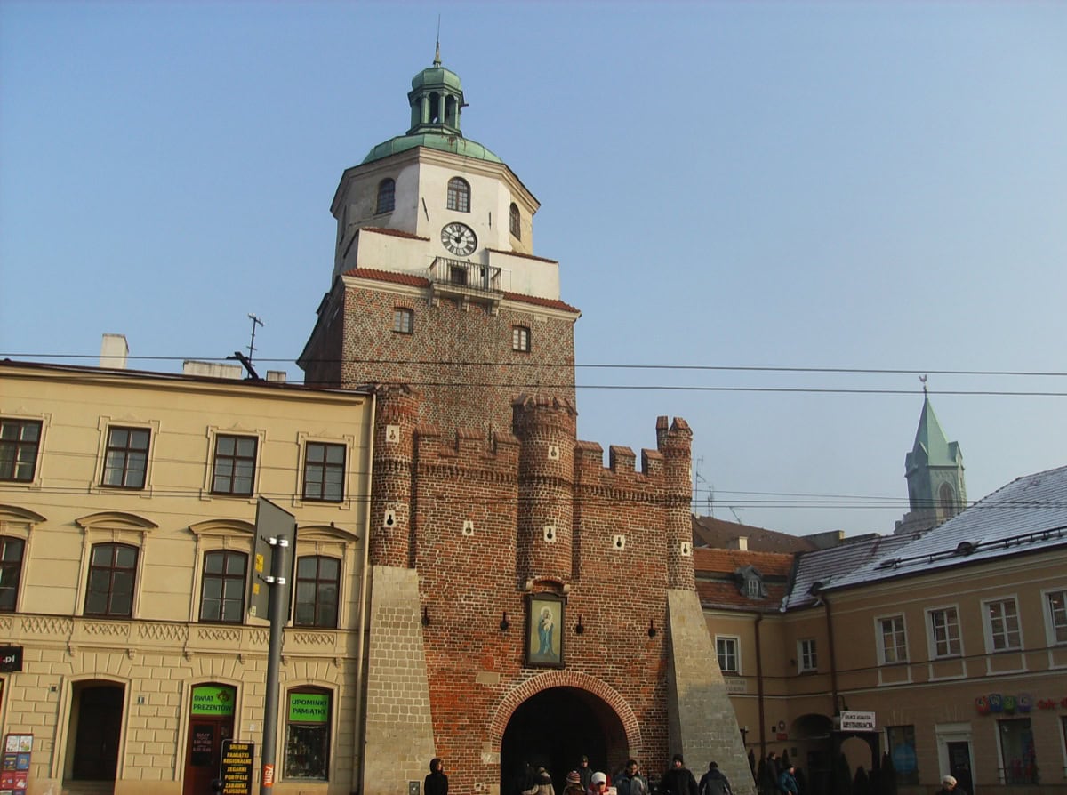 Lublin, Polsko: 15 tipů, co vidět a dělat v multikulturní perle 10 Brama Krakowska - jediny zbytek mestských hradeb