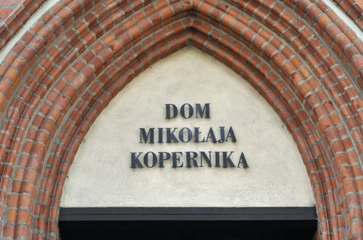 Toruň, Polsko: 12 tipů, co vidět a dělat (UNESCO, perník, Koperník) 11 Rodny dum Mikulase Kopernika v Torune