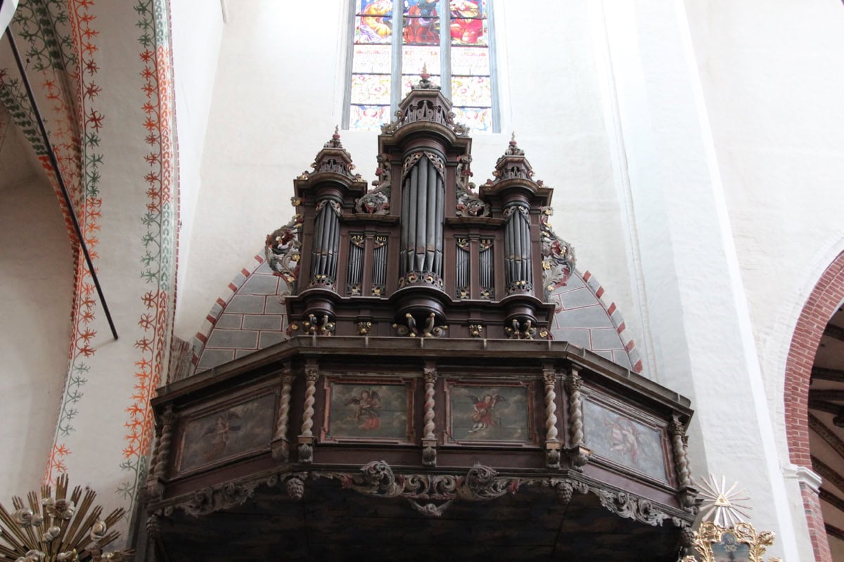 Toruň, Polsko: 12 tipů, co vidět a dělat (UNESCO, perník, Koperník) 15 Katedrala sv. Jana Krtitele v Torune