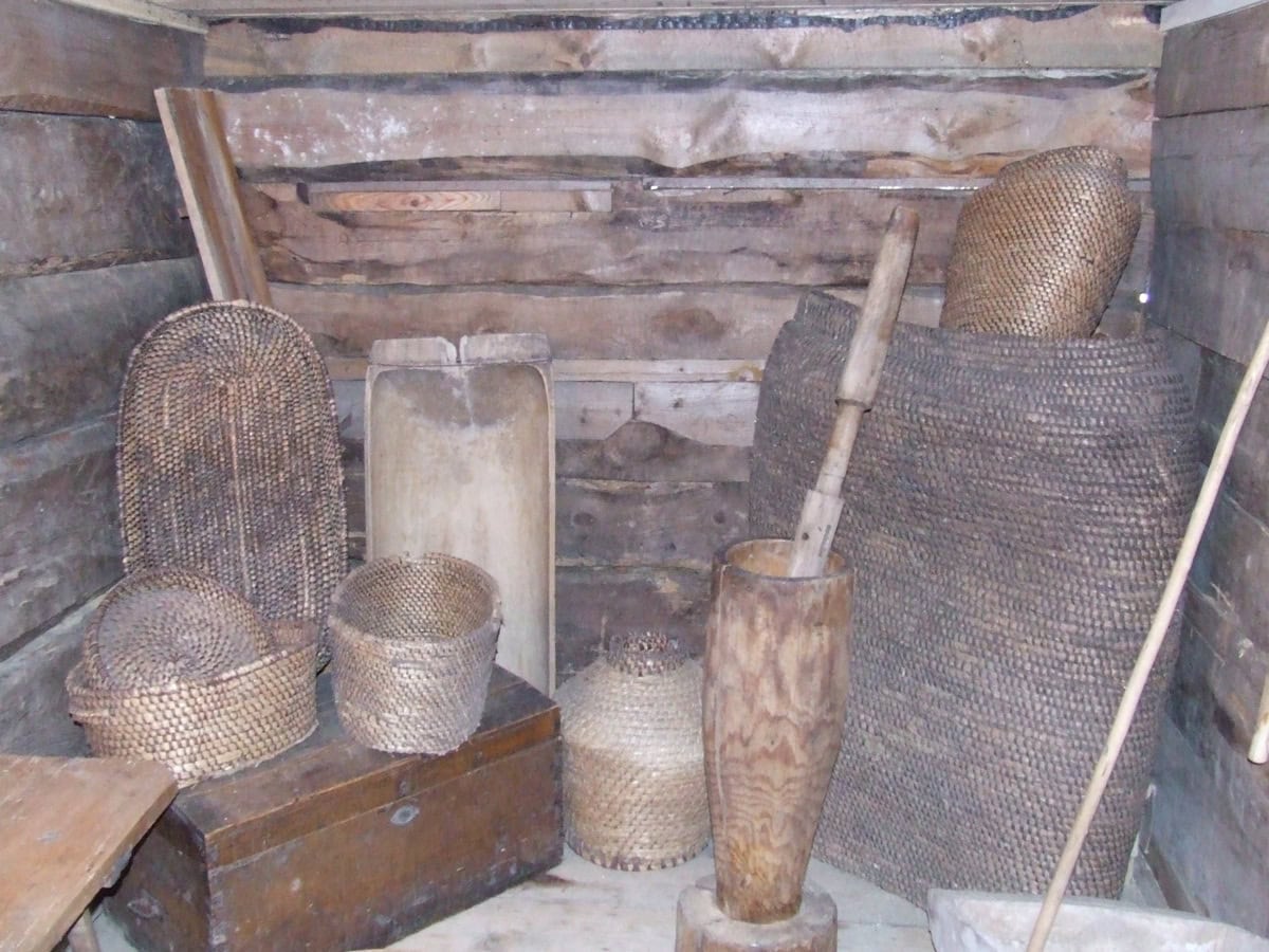 Białowieża, Polen: 10 Tipps für den letzten echten Urwald Europas 2026 8 Freilichtmuseum (Skanzen) in Białowieża