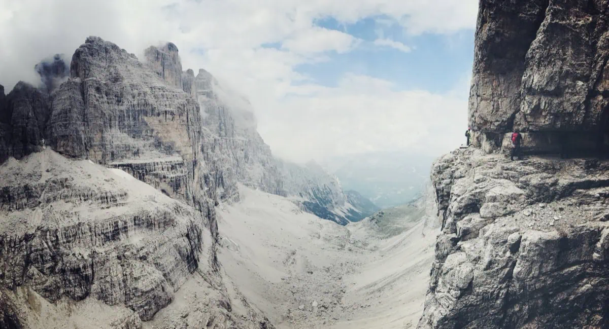 Via ferraty v Dolomitech pro začátečníky: 5 nejlepších tras 3 Sentiero attrezzato v Dolomitech