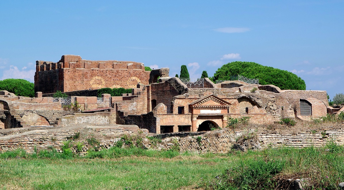 Ruiny antického přístavního města Ostia Antica nedaleko Říma