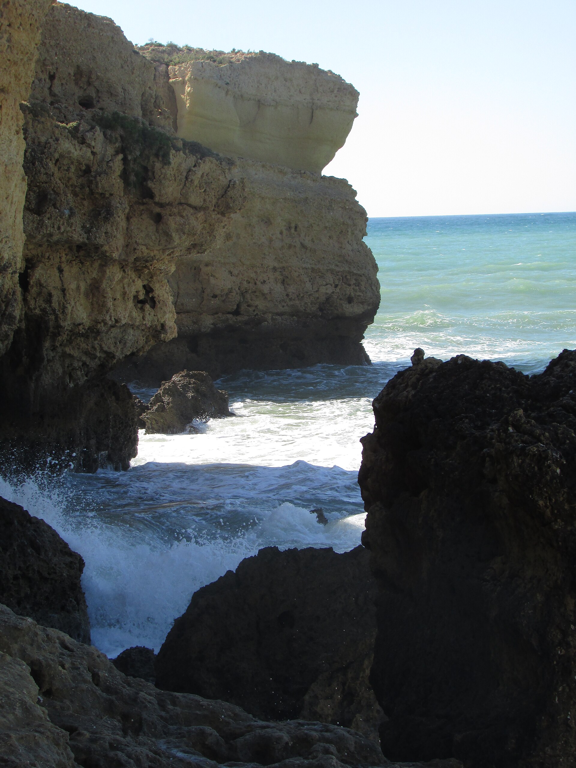 Albufeira, Portugalsko: pláže a tipy, co vidět 12 Objevte kouzlo Praia de São Rafael