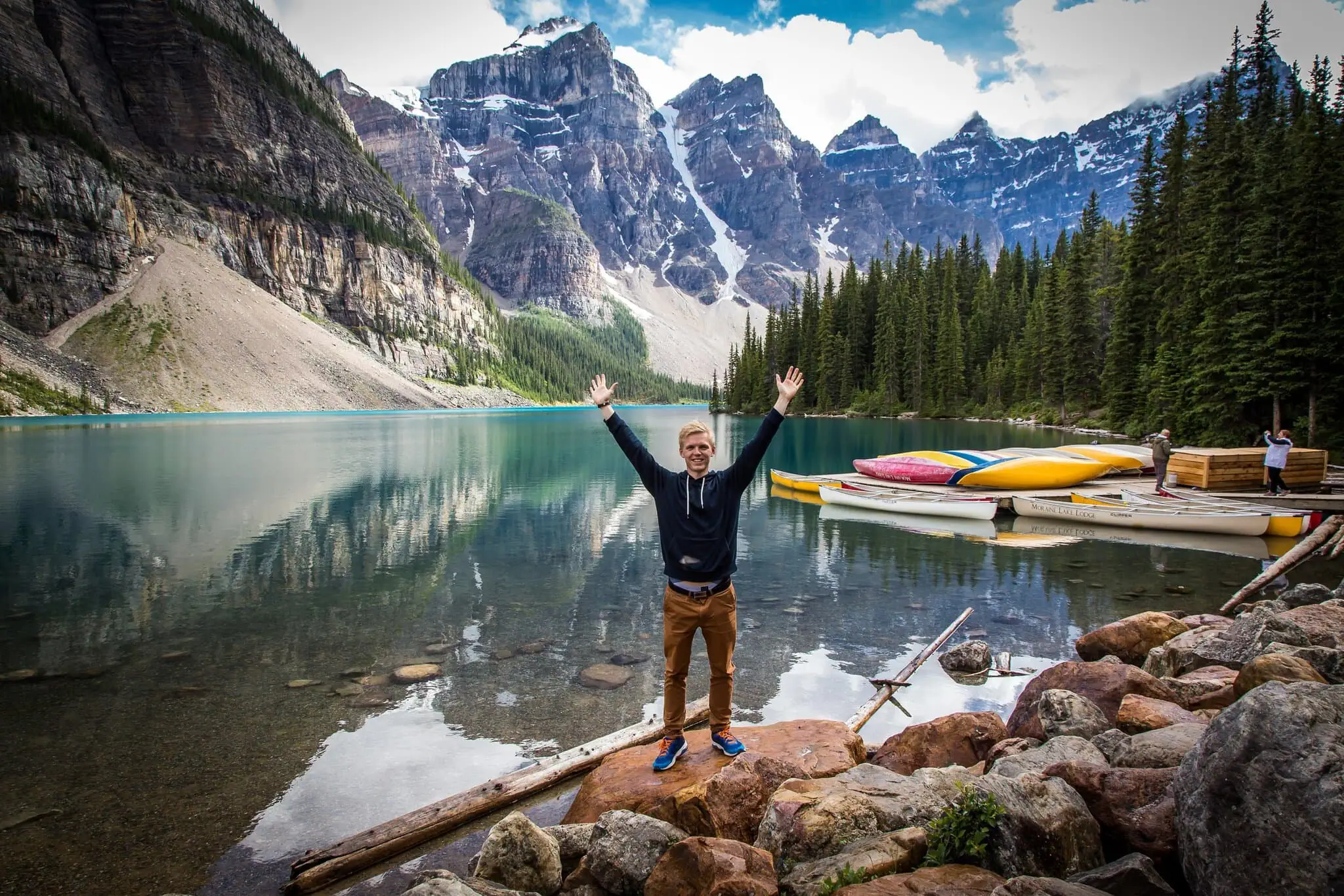 Moraine Lake a Valley of the Ten Peaks