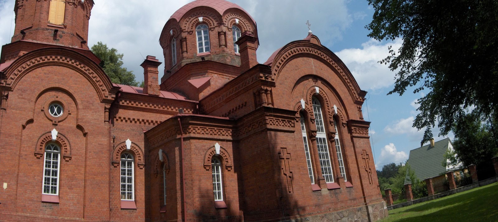 Pravoslavná cerkev ve vesnici Białowieża