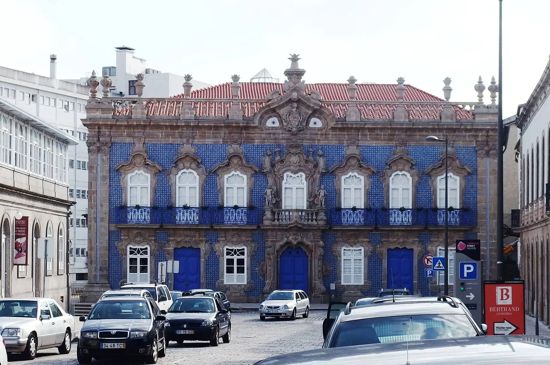 Braga, Portugalsko: 14 tipů, co vidět v barokním skvostu severu 7 Palácio do Raio a modré azulejos